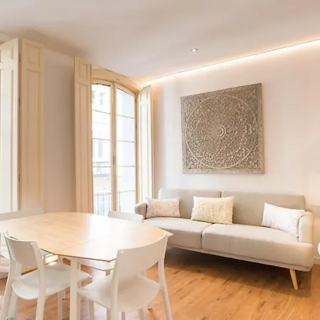 Urbe10 Plaza De La Constitucion 1 Bedroom Apartment Malaga Zewnętrze zdjęcie