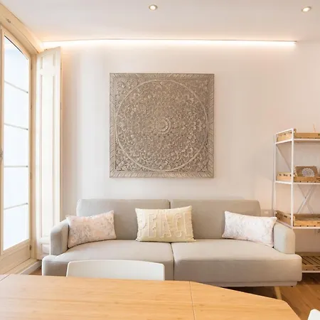 Urbe10 Plaza De La Constitucion 1 Bedroom Apartment Malaga Zewnętrze zdjęcie
