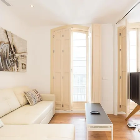 Urbe10 Plaza De La Constitucion 1 Bedroom Apartment Malaga Zewnętrze zdjęcie